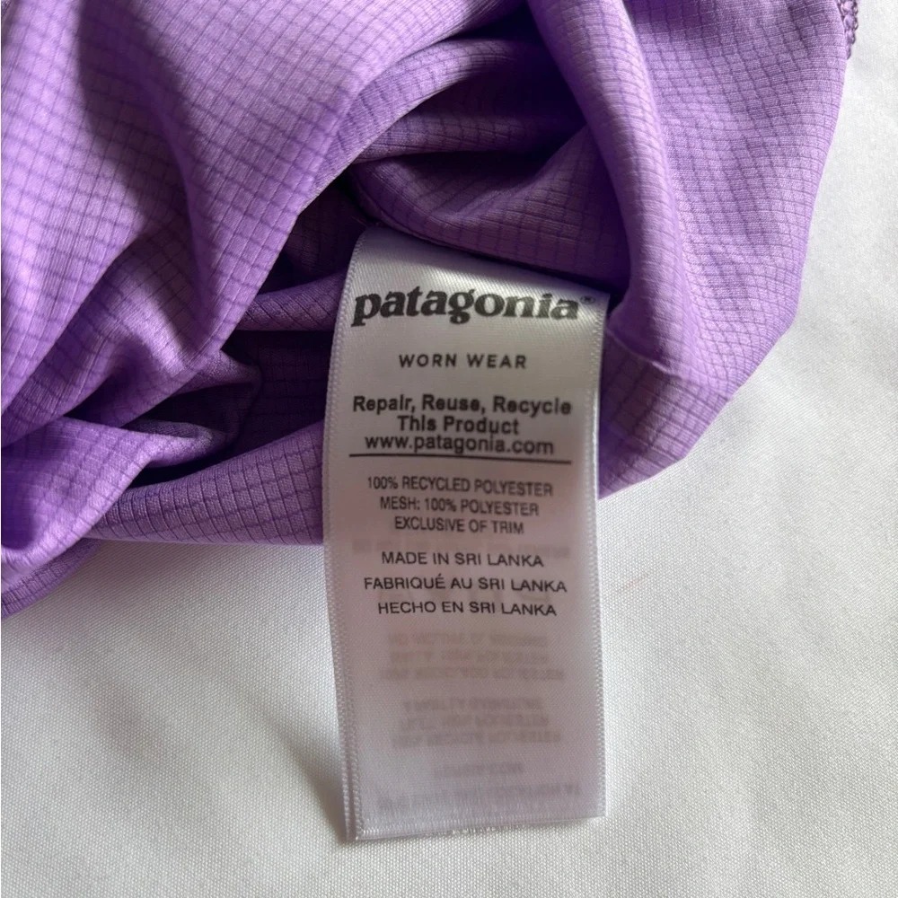 Patagonia Women’s V-Neck Short Sleeve Color Block Purple Top Large - Picture 6 of 9